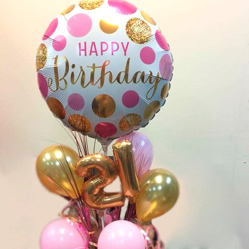 Arreglo globos Feliz Cumpleaños con base, números y envío a Bogotá